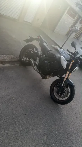 Honda CB650R