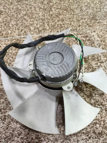 Motor ventilador condensadora redonda até 12.000Btus.