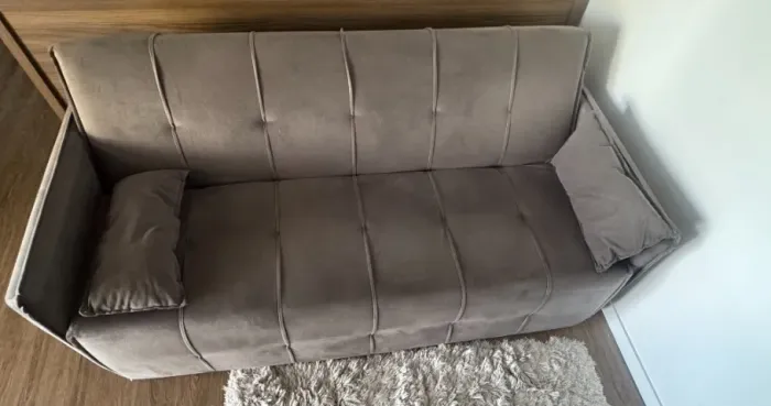Sófa cama 2 lugares em Suede Cinza