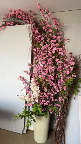 Arco de cerejeira decorativo
