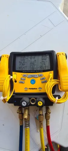 Manifold digital fieldpiece 4vias