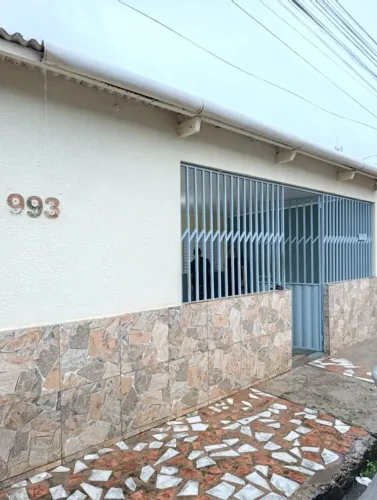 Casa Ampla com 3 quartos, garagem e terreno espaçoso | Mocinha Magalhães