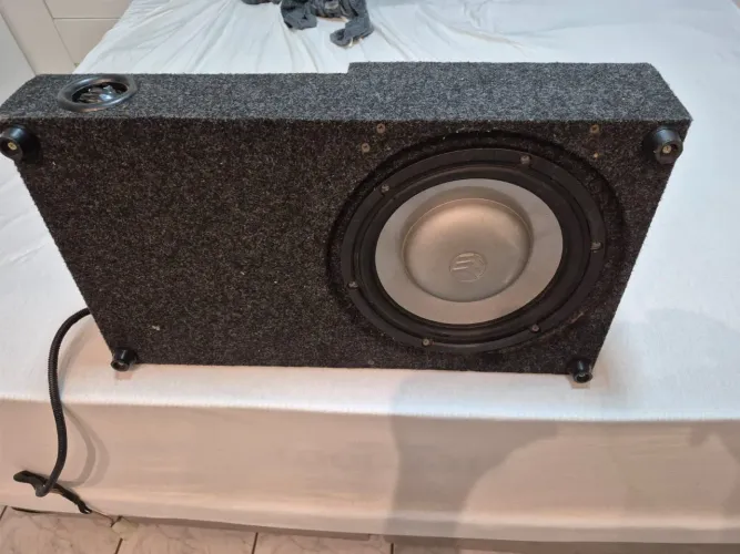 Vendo caixa de grave slin com bravox de 10 polegadas