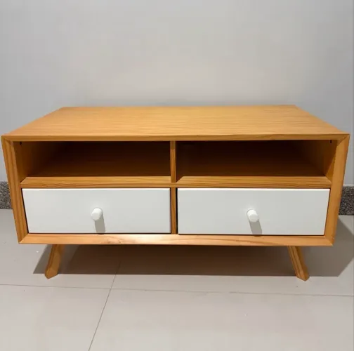 Rack / Mesinha para TV ou lateral de cama