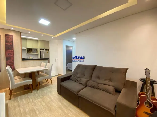 Excelente apartamento mobiliado para locação no Bairro Camargos!