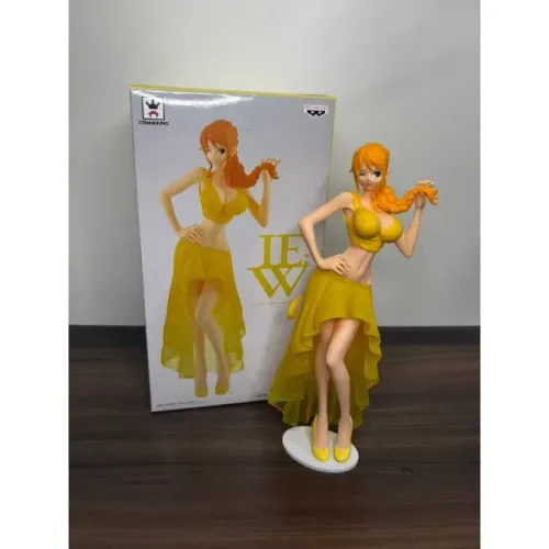 Nami Lady Edge Wedding Figure Original Banpresto One Piece