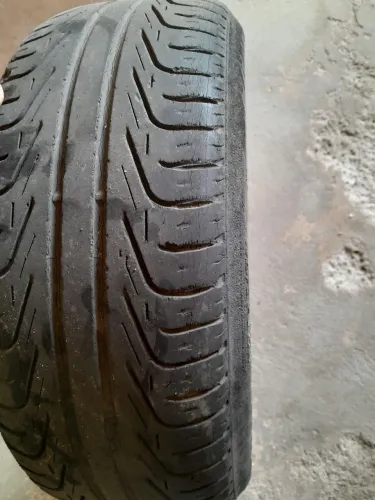 PNEU PIRELLI 205/50X17 USADO