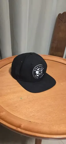 boné new era brooklyn nets preto