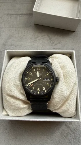 Seiko 5 Sports Field SRPG41 - Excelente Estado - Completo com Caixa e Papéis