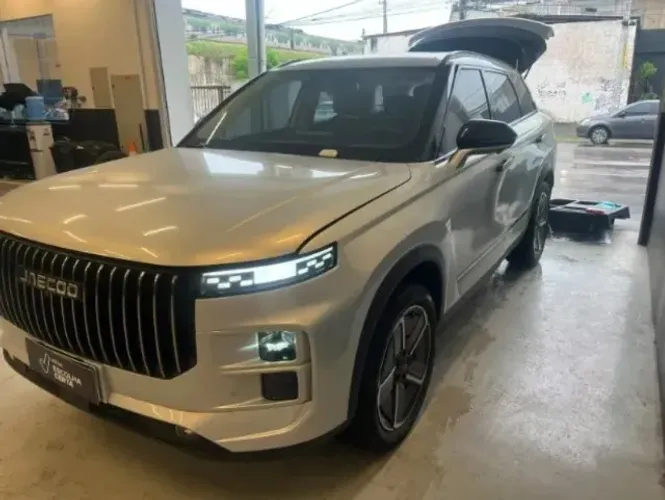Jaecoo 7 / J7 Luxury 1.5 TB 16V AUT 5P (híbrido) 2026