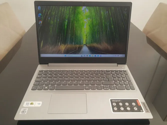 Notebook Lenovo Ideapad 3i (estado de NOVO)