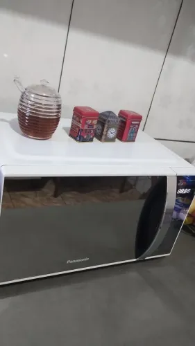 Microondas Panasonic espelhado 21 litros
