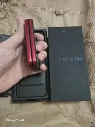 MOTOROLA - RAZR 60 ULTRA 