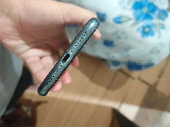iPhone 11(128gb)