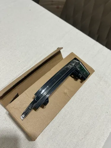 Seta do retrovisor direito Audi q3 2013-2019