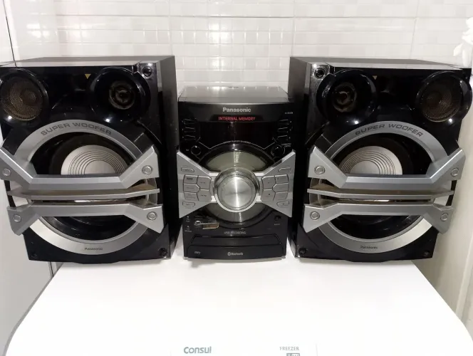 Vendo som Panasonic valor $400.00