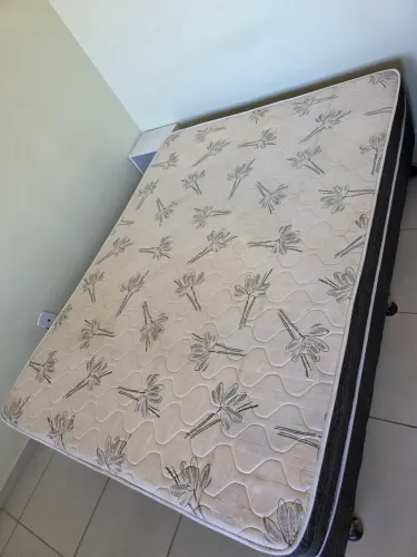 Cama de Casal Conjugada + Colchão de Casal - Vendo junto ou Separado