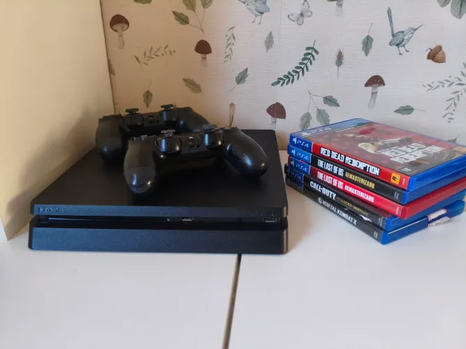 PS4 slim 1tb(mil gigas)