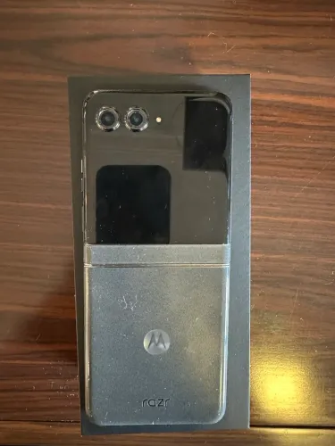 Celular Motorola Razr 5g