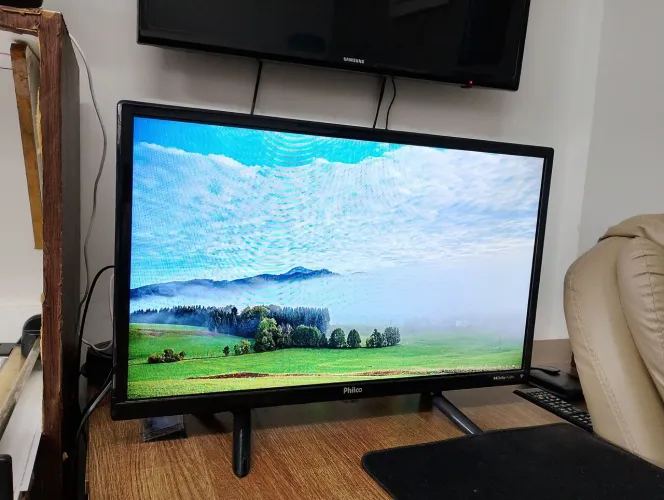 Tv smart 24 "