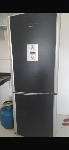 Vendo geladeira inox Brastemp