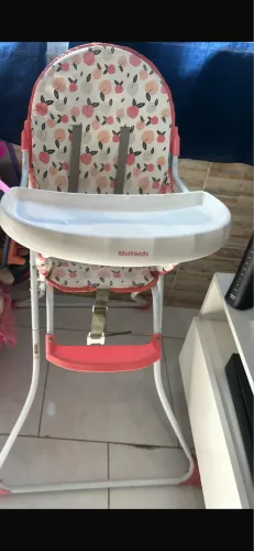 Cadeirinha para alimentação