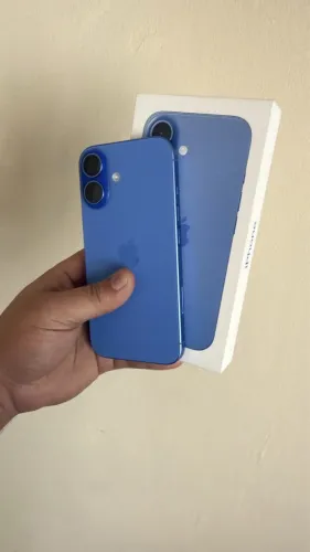 iPhone 16