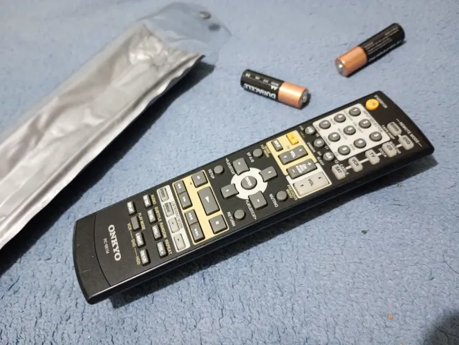 Controle receiver onkyo