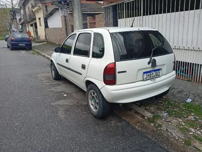 Chevrolet Corsa GL 1.6 MPFI / 1.4 EFI 2P E 4P 1996
