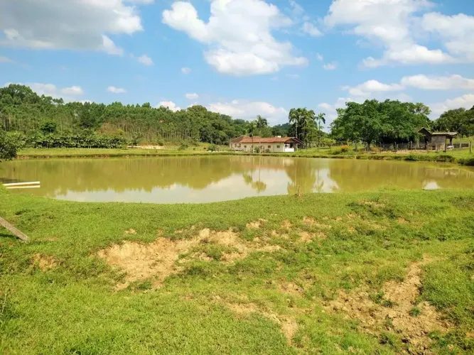Sítio em ótima localização, em área rural nobre na cidade de Timbó SC