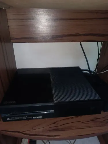 Xbox One + Controle + Sensor Kinect