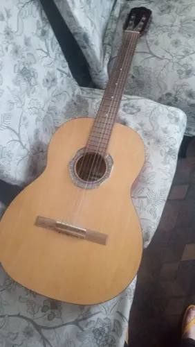 violão muito. bom