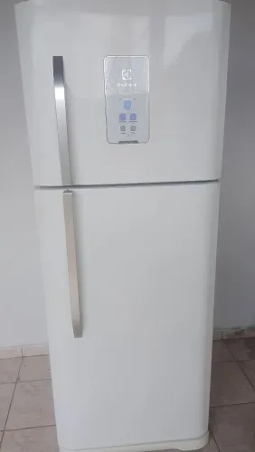 Vende-se geladeira fosfree Electrolux