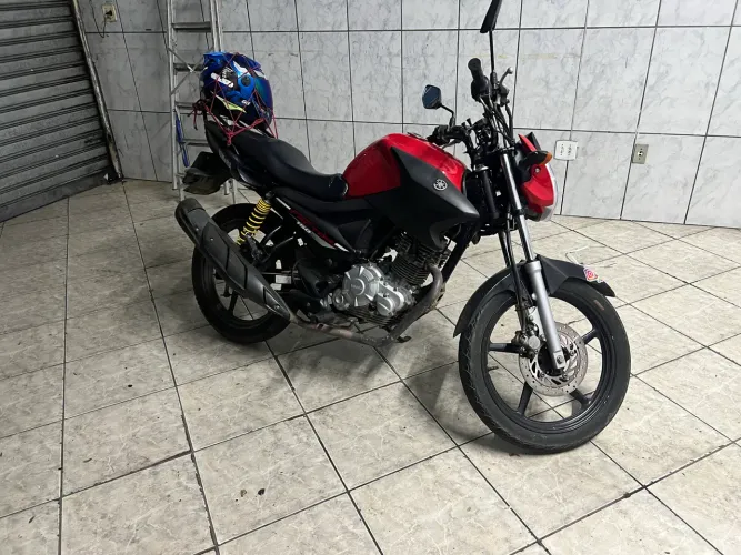 Vendo factor 150 2018 ótimo para trabalhar na rua economia total
