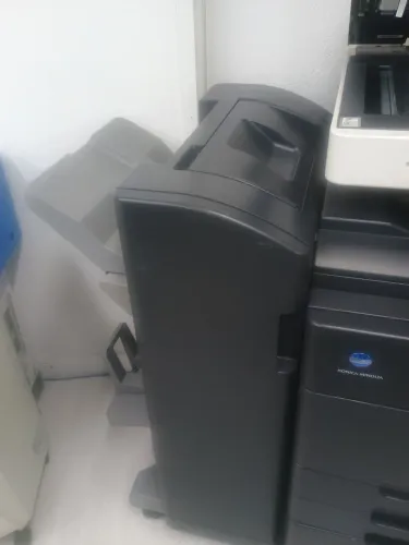Konica Minolta 452