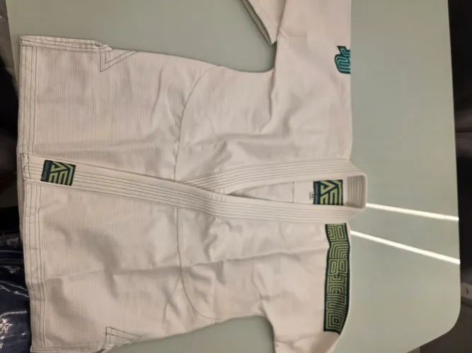 Kimono albino preto tam A2