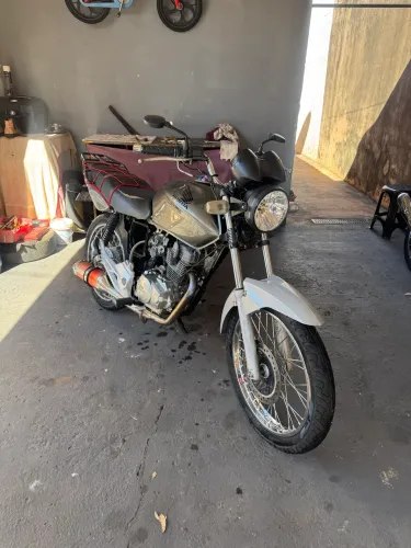 Titan 150es