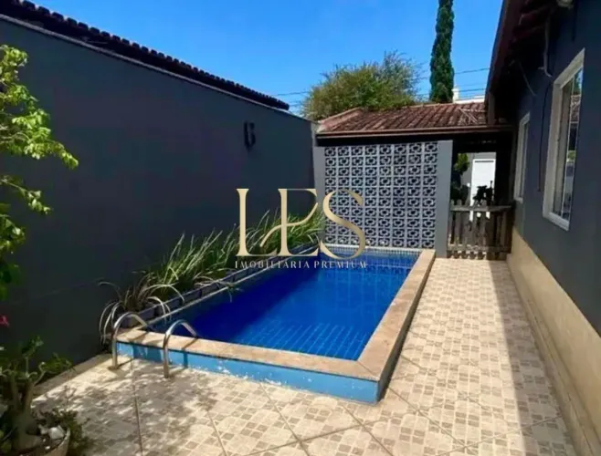 Casa à venda em Vitória, Jardim Camburi, com 5 quartos, com 150 m²