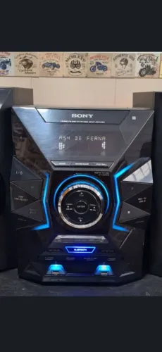 Som Sony
