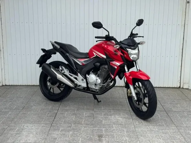 Honda CB 250 TWISTER 2018 - Apenas 32.000 quilômetros