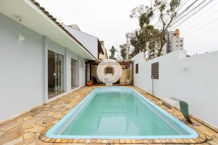 CASA NO BOA VISTA COM 328M² COM 4 QUARTOS, PISCINA, ESPAÇO GOURMET E 3 VAGAS