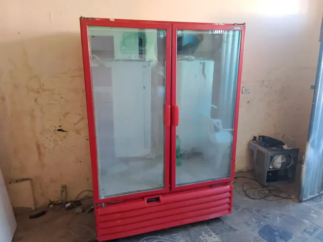 EXPOSITOR DE BEBIDAS COCA COLA