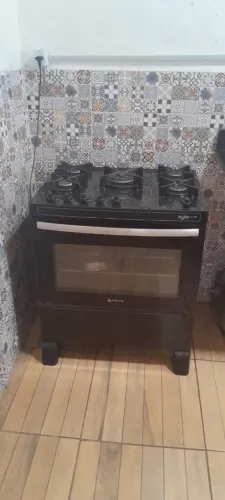 FOGÃO a gás 5 bocas