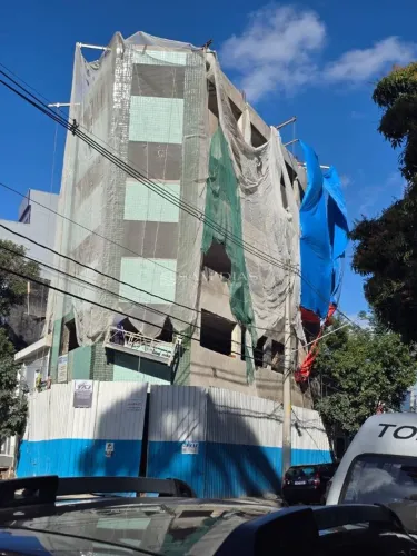 Prédio Novo 700 metros sendo térreo + 4 pavimentos Bairro Canindé