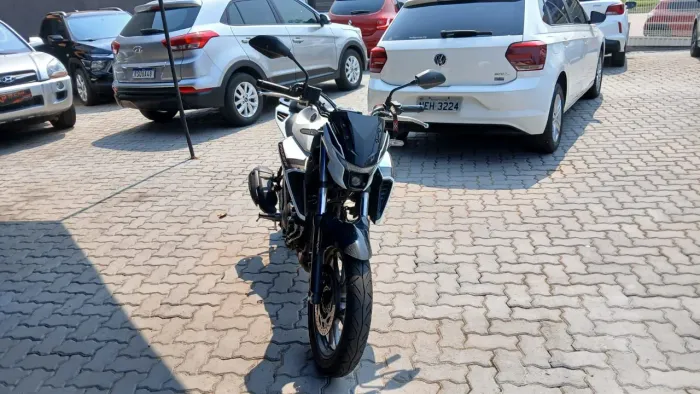 Vendo essa fazer 250 + entrada de 3 mil