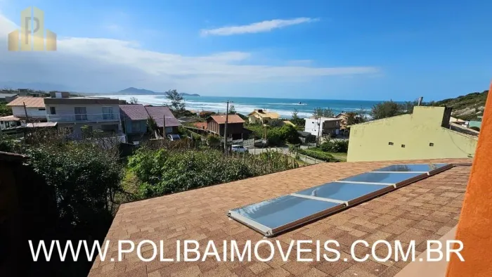 Casa de Praia para Venda em Imbituba, PRAIA DA RIBANCEIRA, 2 dormitórios, 2 banheiros, 2 v