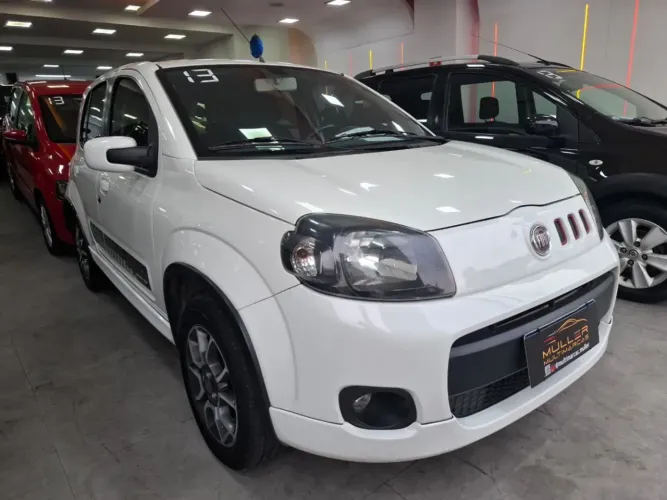 Fiat Uno Sporting 1.4 EVO Fire Flex 8V 4P 2013