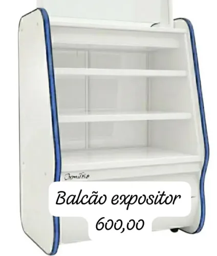 Balcão expositor 