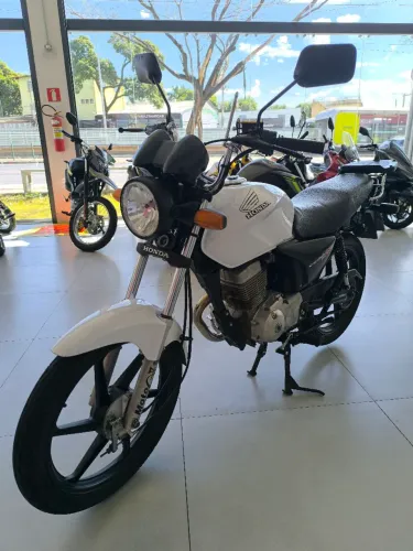 Titan 150 