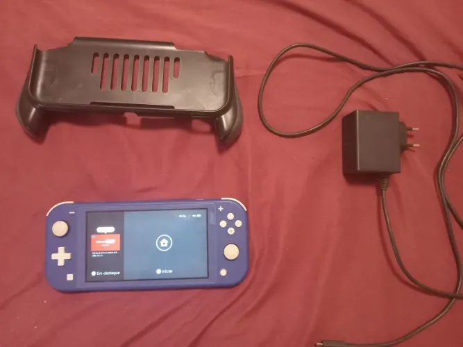 Nintendo Switch Lite Azul + Acessório e Carregador Original + Cartão SD 256gb